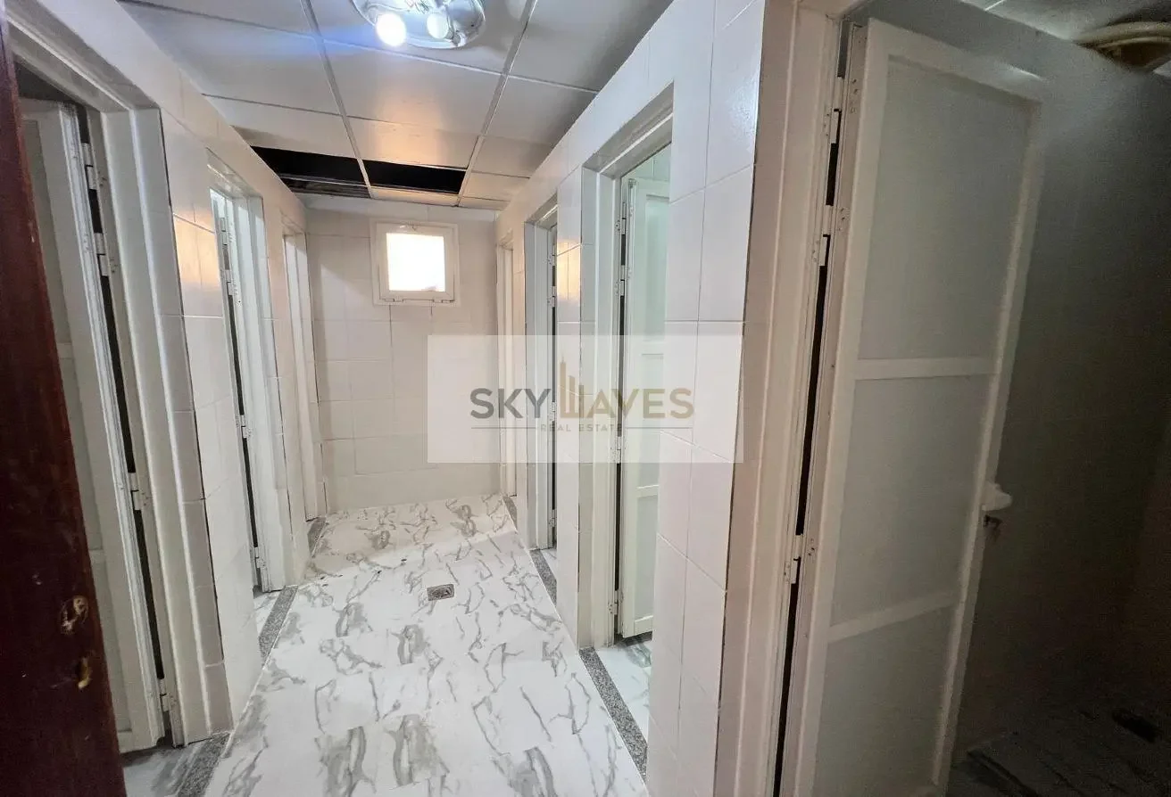 3 Rooms to 100 Rooms Labor Accom Including Utilit