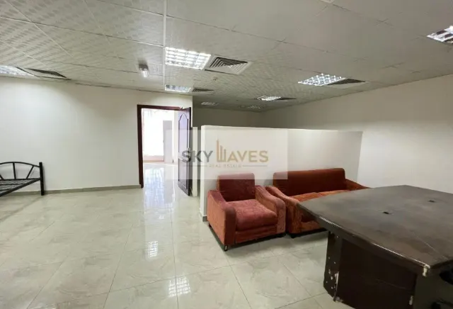 100 SQM OFFICE SPACE IN WAKRA COMMERCIAL STREET