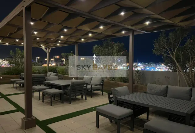 SEA-VIEW 1BHK FF WITH BILLS | LUSAIL MARINA - view 3