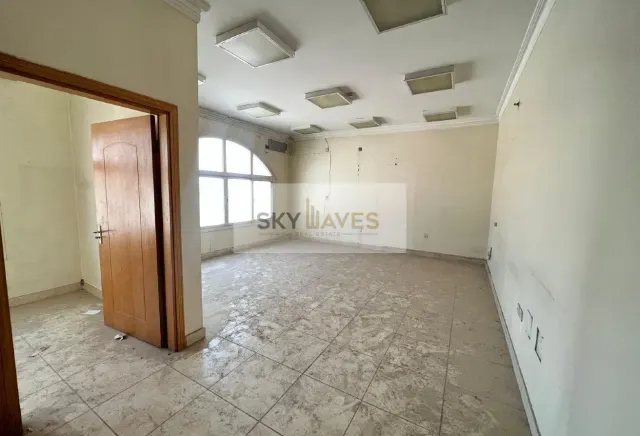 2500QR | 42 SQM OFFICE SPACE | INDUSTRAIL AREA
