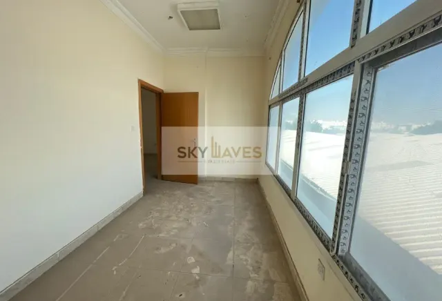 2500QR | 42 SQM OFFICE SPACE | INDUSTRAIL AREA