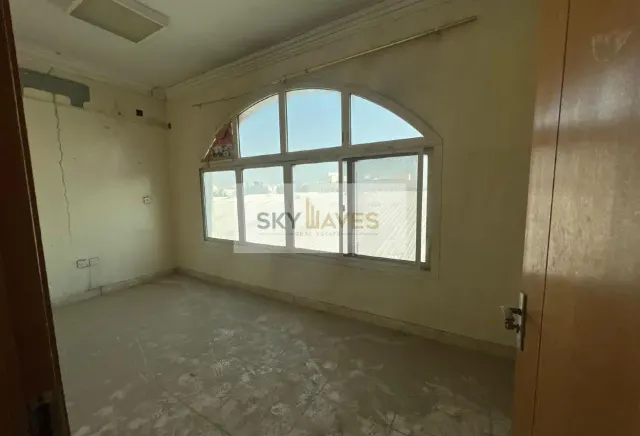 2500QR | 42 SQM OFFICE SPACE | INDUSTRAIL AREA