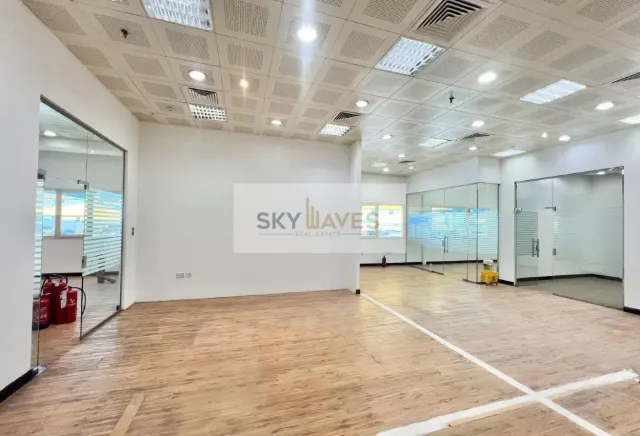 GROUND FLOOR 250 SQM PARTITIONED OFFICE IN C RING