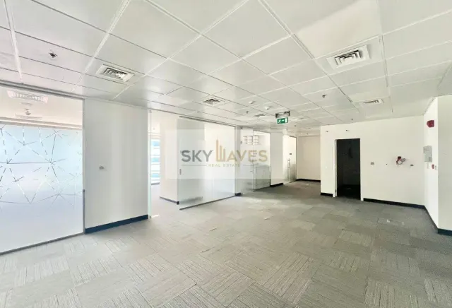 155 SQM FITTED OFFICE SPACE IN LUSAIL MARINA