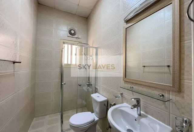 CLEAN 2BHK FULL FURNISHED FLAT | AL NASR AREA - view 3
