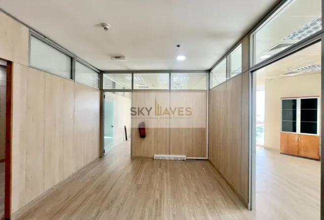 120 SQM FURNISHED OFFICE IN WESTBAY INCLUDING BILL