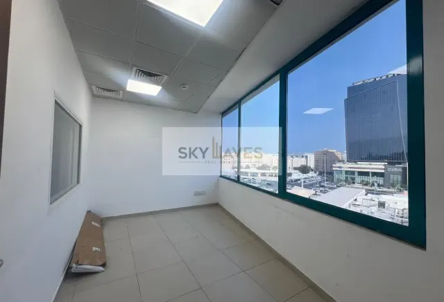 193 SQM PARTITIONED OFFICE IN ALSADD NEAR METRO
