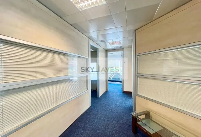 418 SQM OFFICE FOR RENT IN WESTBAY INCLUDING BILLS