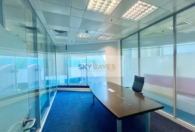 418 SQM OFFICE FOR RENT IN WESTBAY INCLUDING BILLS