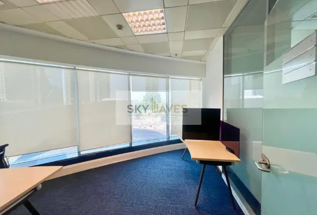 418 SQM OFFICE FOR RENT IN WESTBAY INCLUDING BILLS