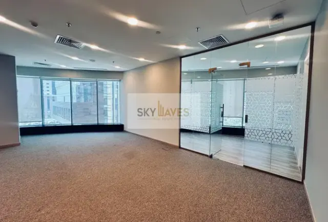 Office For Rent in Al Salam Tower