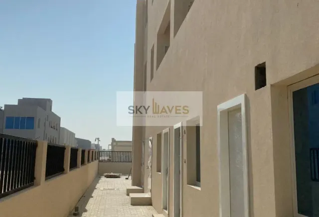 750 SQM STORE WITH MOI CCTV FOR RENT IN BIRKAT