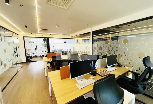 Prime Location| Excellent Serviced Office| Bank St