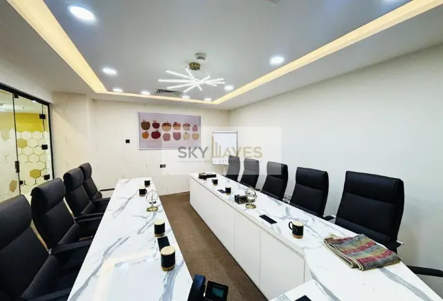 Prime Location| Excellent Serviced Office| Bank St