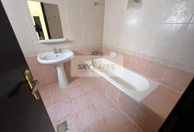 VILLA|5 BR COMPOUND VILLA WITH BACKYARD | AZIZIYA