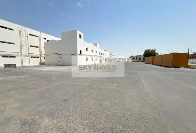 7500M2 LAND|1000M2 STORE|129 ROOMS|INDUSTRIAL AREA - view 3