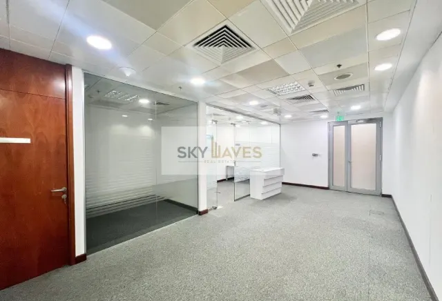 157 SQM OFFICE IN WESTBAY INCLUDING BILLS