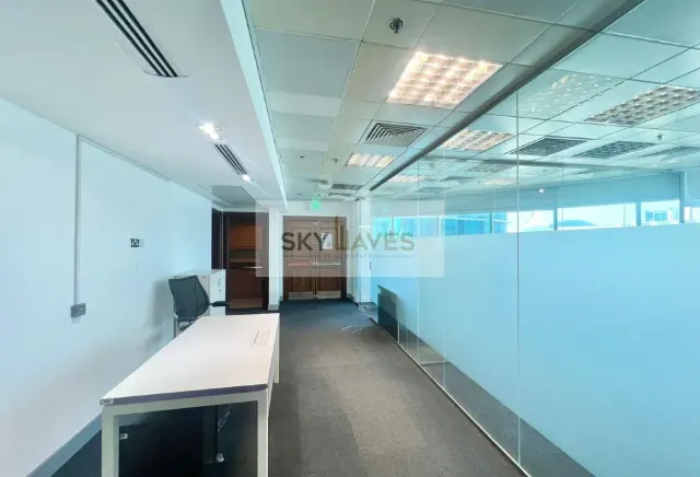 157 SQM FITTED OFFICE IN WESTBAY INCLUDING BILLS