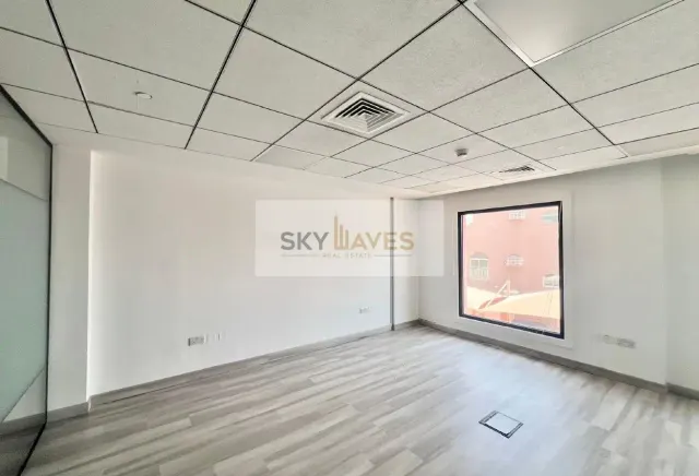 143 SQM GLASS PARTITIONED OFFICE IN D RING ROAD