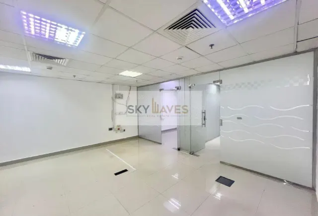 56 SQM FITTED OFFICE IN C RING INCLUDING BILLS