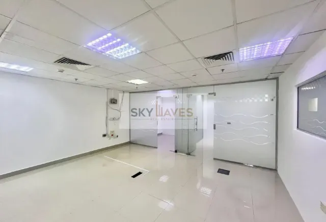 56 SQM FITTED OFFICE IN C RING INCLUDING BILLS