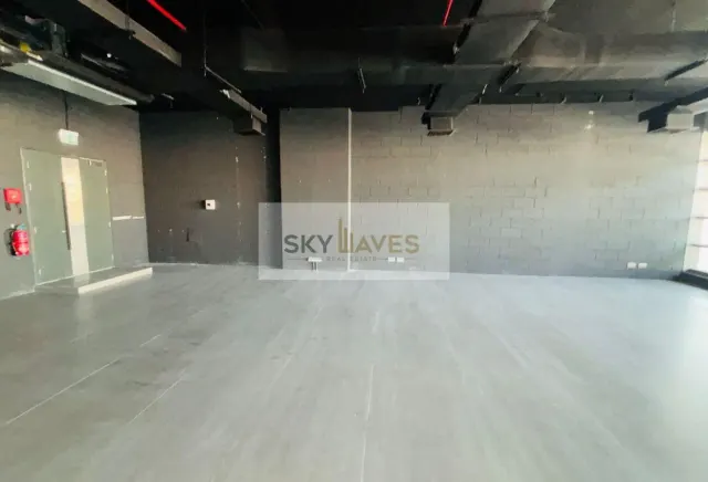 Prime Location | Office Spaces Availabl | Bank St