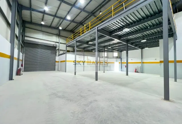 800 SQM STORE FOR RENT | BIRKAT AL AWAMER