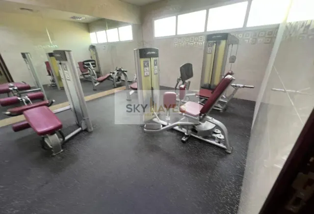 5 BEDROOM VILLA WITH MAID ROOM IN AIN KHALID