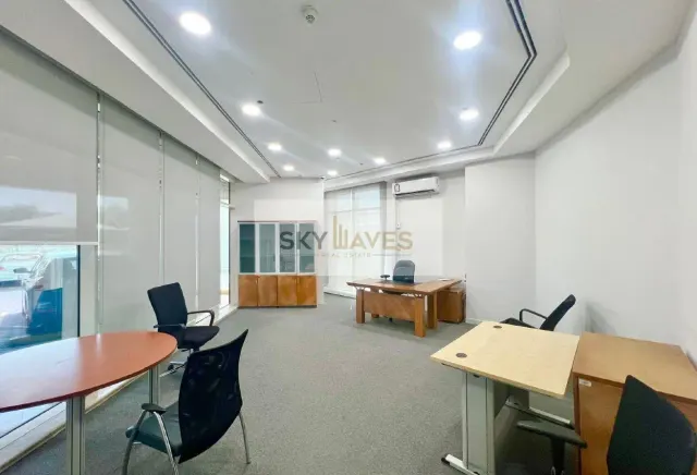 50 SQM FITTED OFFICE IN WESTBAY INCLUDING BILLS - view 3
