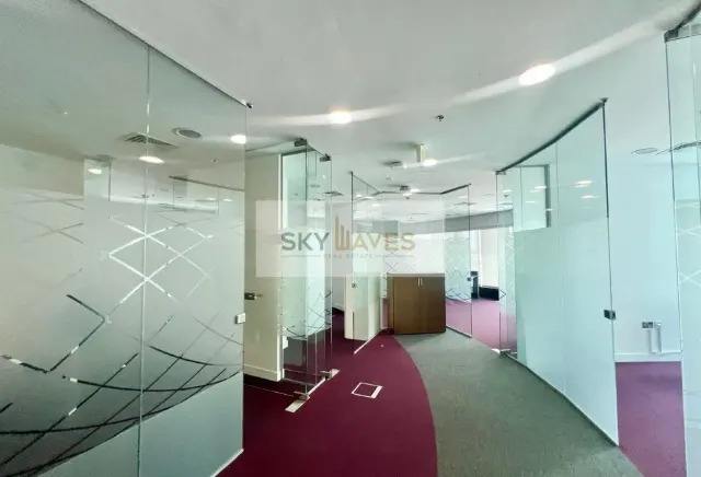 170 SQM OFFICE FOR RENT IN WESTBAY INCLUDING BILLS - view 3