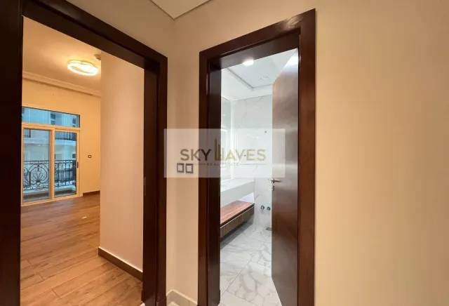 1 BHK+Balcony | Semi-Furnished | Floresta Gardens
