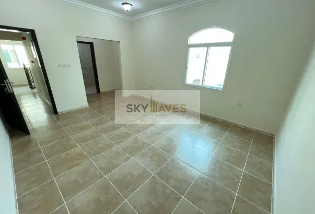 STAFF ACCOMODATION|5 BR COMPOUND VILLA | ABUHAMOUR