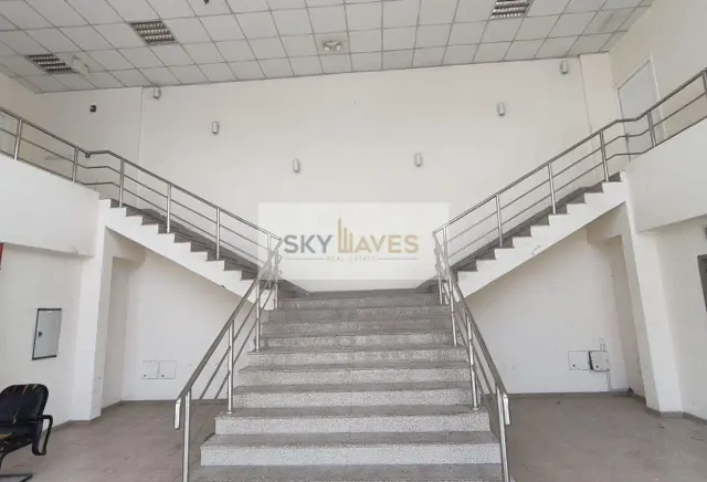 163 SQM OFFICE FOR RENT INDUS AREA 6000 QR/Month - view 3