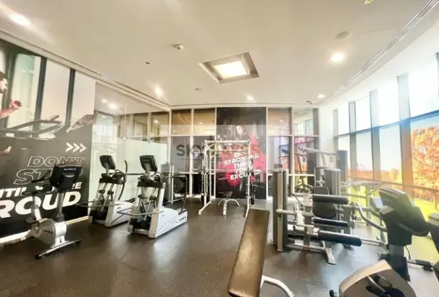 Apartment For Rent in West Bay