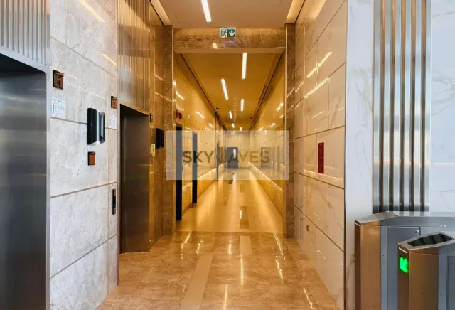 Prime Location | Office Spaces Available | Bank st