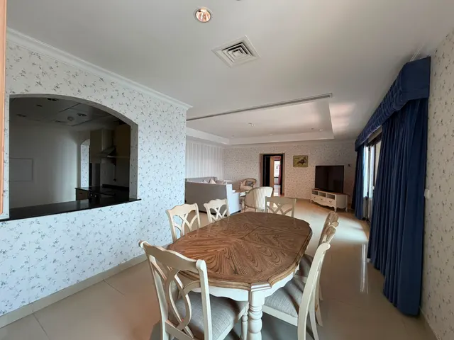 2BR Furnished Apartment in Porto Arabia - view 3