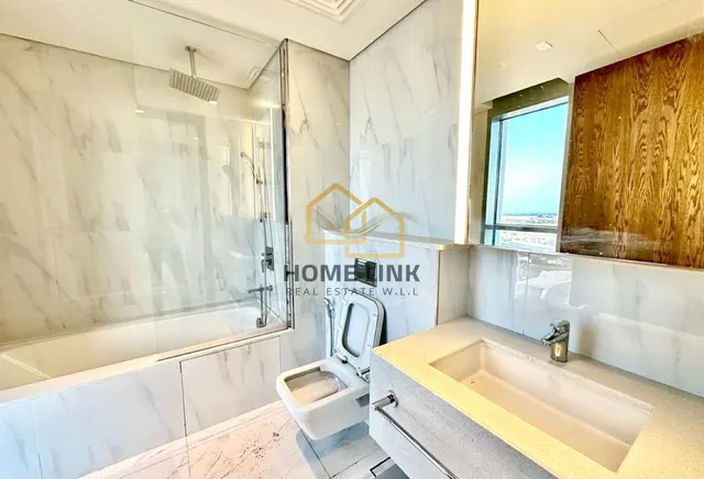 LUXURIOUS & SPACIOUS 2 BR SF APARTMENT IN SEEF