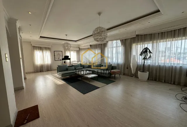 WITH TITLE DEED | SPACIOUS 7BHK | PRIVATE GARDEN