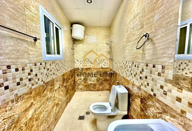 2 BEDROOM APARTMENT WITH TERRACE IN FOXHILLS
