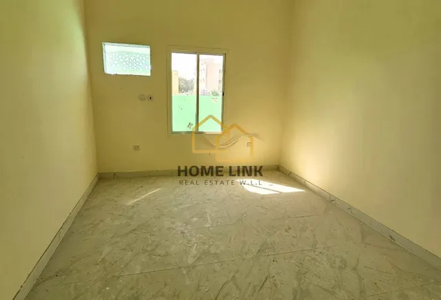 LARGE STAFF ACCOMODATION FOR RENT | SEMI FITTED