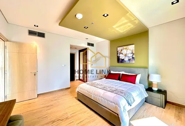 SPACIOUS AND ELEGANT 1 BEDROOM FF IN MARINA