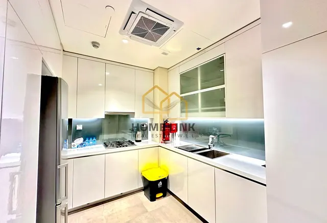 FULL SEA VIEW| SPACIOUS 1BR SF APARTMENT IN LUSAIL