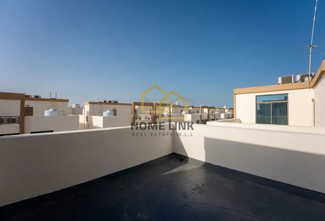 NO COMMISSION | FREEHOLD WITH TITLE DEED | VILLA