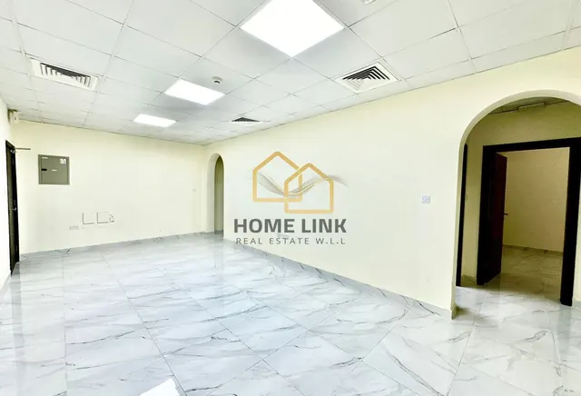 2 BEDROOM APARTMENT WITH TERRACE IN FOXHILLS