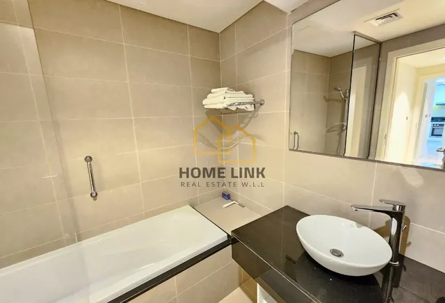 INCLUDING BILLS | 2 BEDROOM WITH DIRECT SEA VIEW