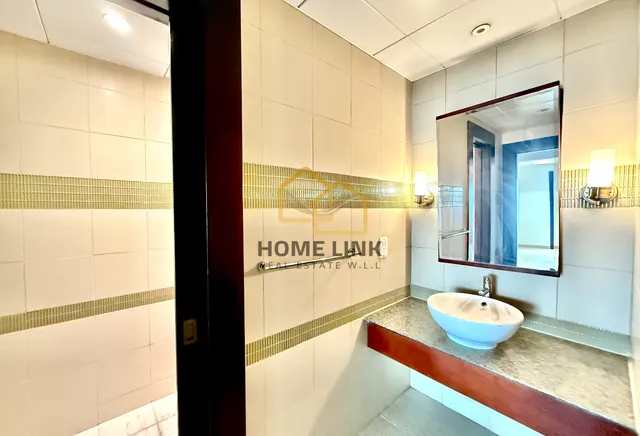 BILLS INCLUDED | MODERN 1 BEDROOM WITH BALCONY
