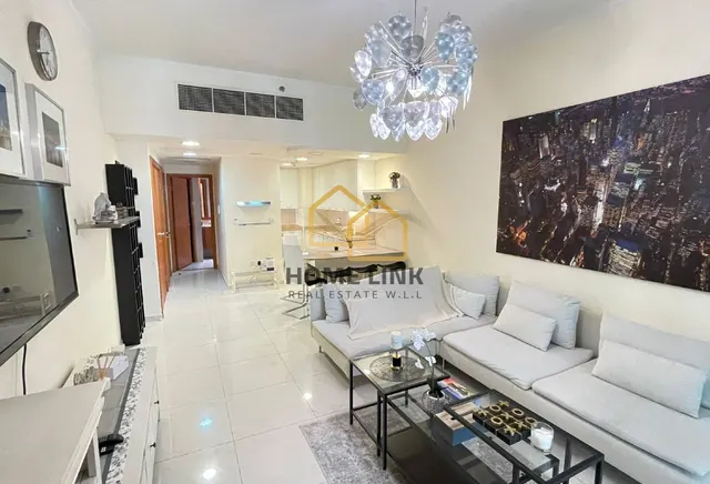 ELEGANT AND COZY STUDIO APARTMENT IN THE PEARL