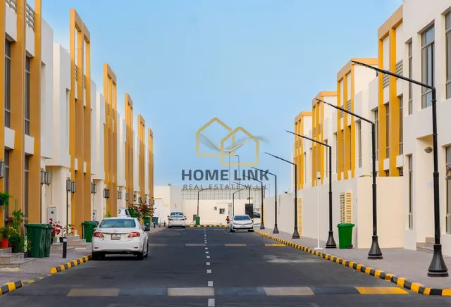 NO COMMISSION | FREEHOLD WITH TITLE DEED | VILLA - view 3