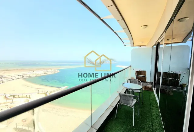 BEACHFRONT 2 BEDROOM FURNISHED APARTMENT + BALCONY