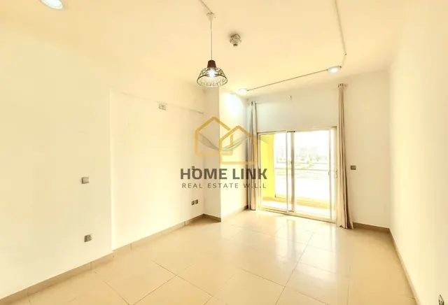 MODERN AND SPACIOUS 1 BEDROOM | SEMI FURNISHED